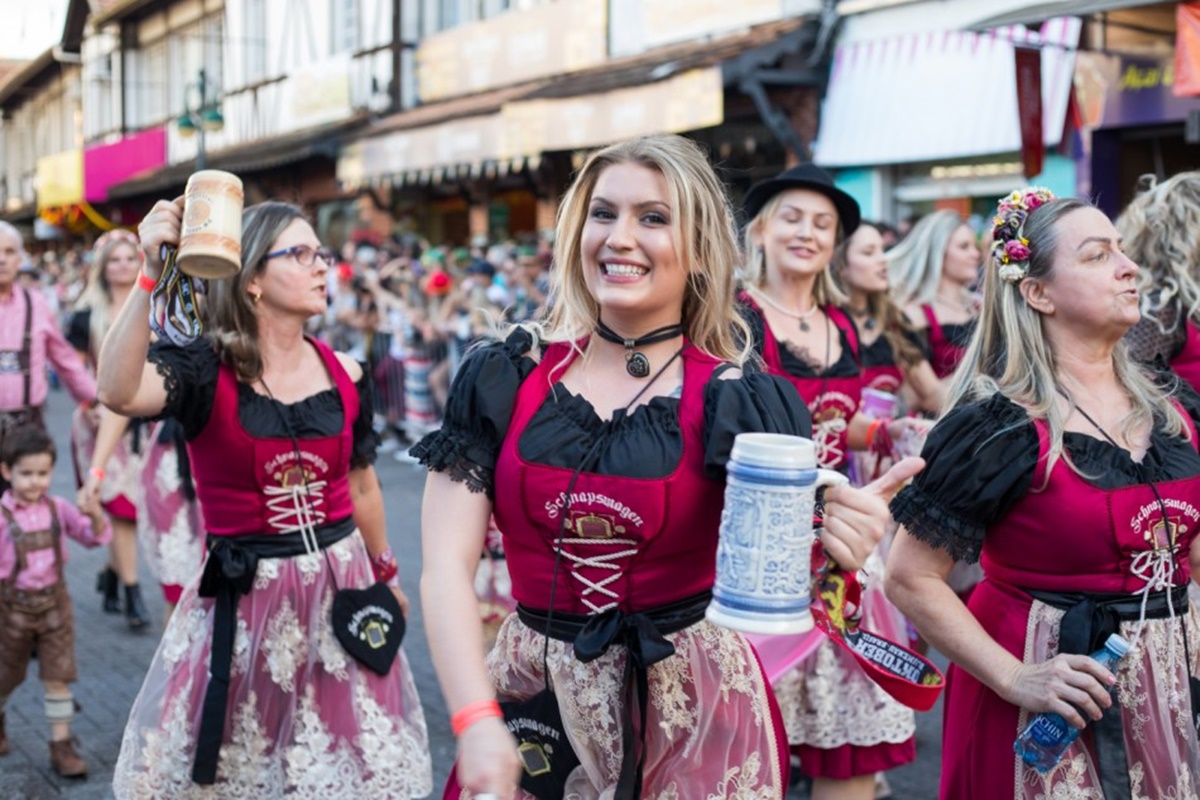 Rede Nossa Veja A Data Em Que Acontece A Oktoberfest Blumenau Deste