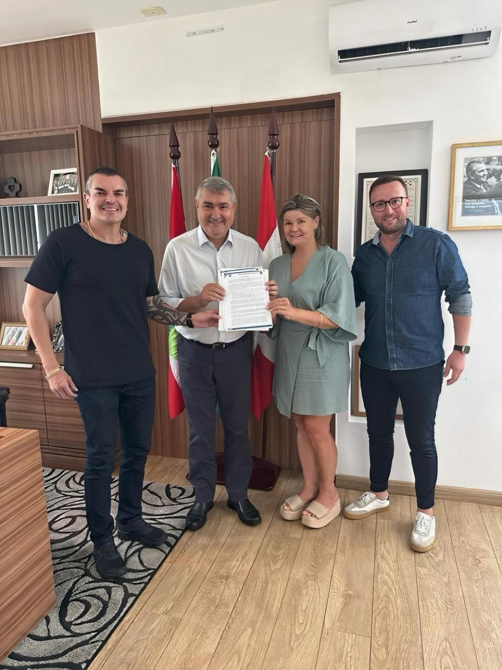 Lunelli cobra reforço na Delegacia da Mulher diante do aumento da violência