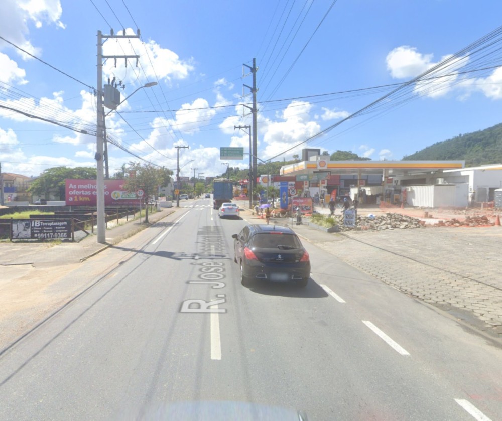 Samae realiza conserto na rede de água da Rua José Theodoro Ribeiro