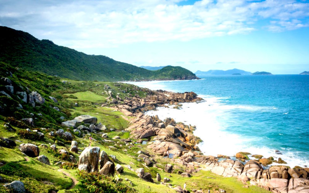 5 praias lindas para visitar no feriado em Santa Catarina