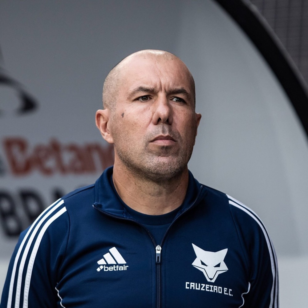 Flamengo acerta contratação do técnico Leonardo Jardim