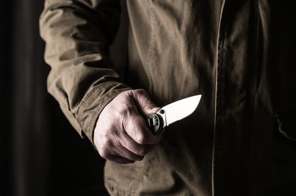 Briga entre irmãos termina com homem esfaqueado em SC