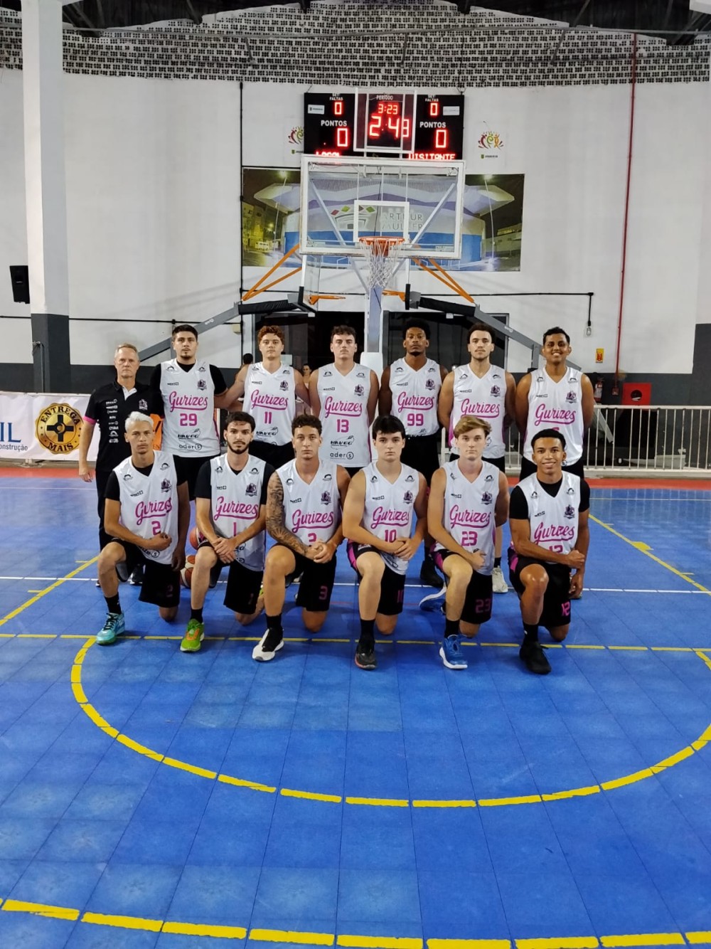 Partidas eletrizantes marcam a abertura da 9ª edição da Copa Jaraguá de Basquete