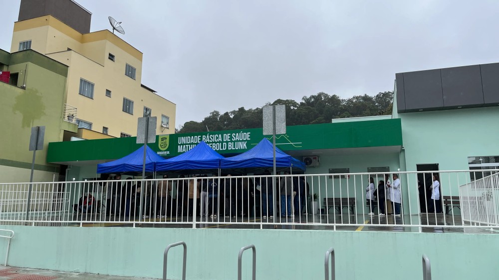 Chuva intensa causa transtornos em UBS de Jaraguá do Sul