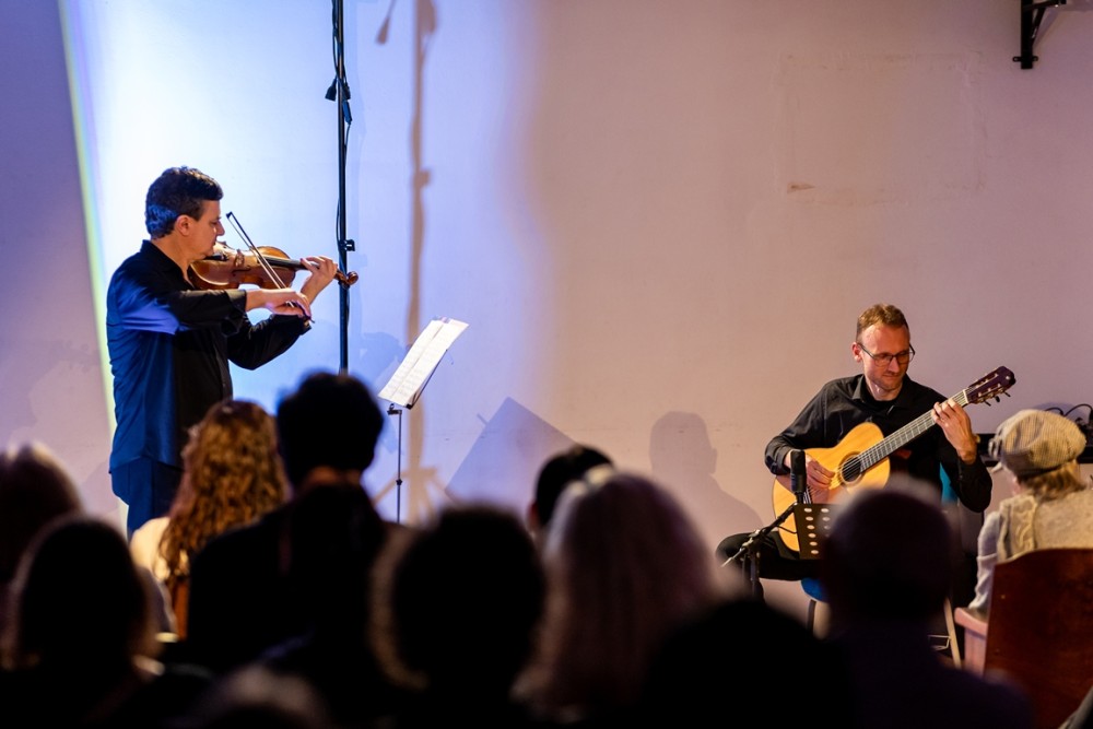 Projeto Diálogos leva concerto gratuito com Duo Girardello & Pofahl a Joinville neste sábado (12)