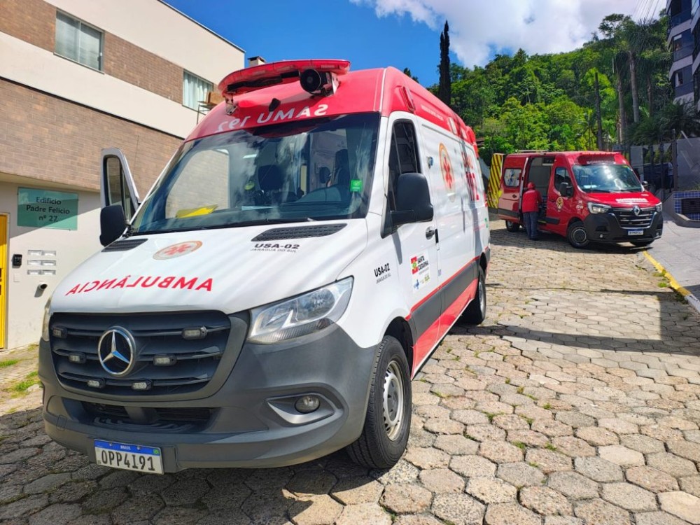 Pintor cai de andaime em Jaraguá do Sul