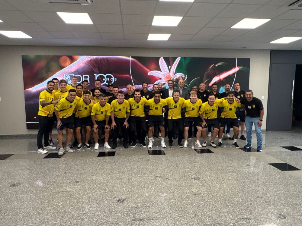 Jaraguá Futsal participa de palestra com líder de grande empresa jaraguaense