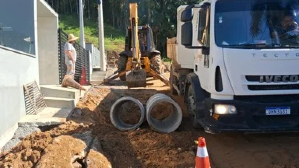 Infraestrutura e limpeza ganham reforço em Jaraguá do Sul