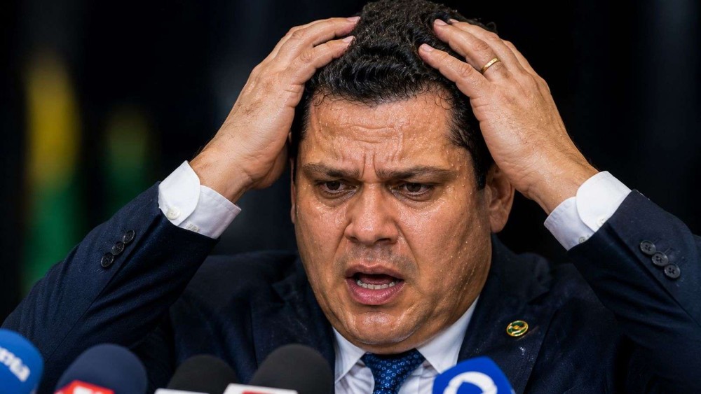 Daniel Vorcaro aponta repasse milionário a Alcolumbre