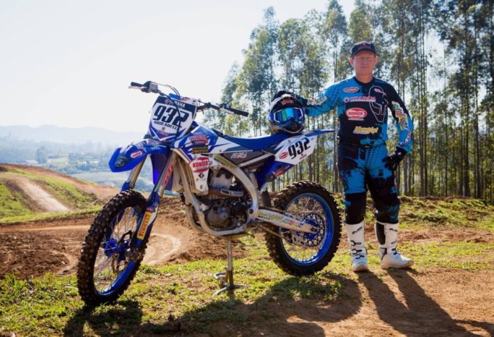 Morre um dos principais nomes do motocross brasileiro