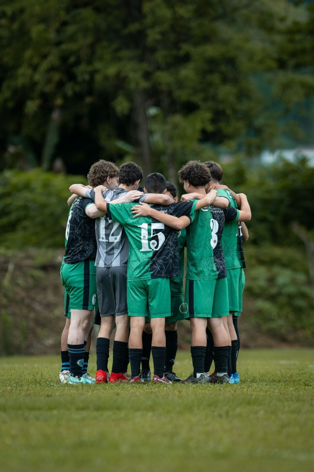 A escolinha O Pequeno e a Bola celebra 30 anos de atuação.