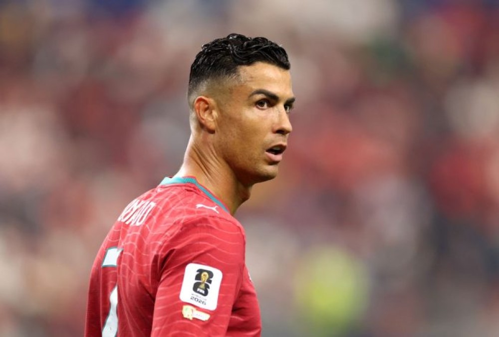 Cristiano Ronaldo revela por que desistiu de se aposentar da seleção