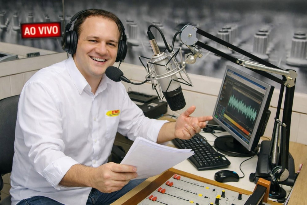 Morre Albino Flores, ex-radialista da Studio FM e ex-colunista da Revista Nossa