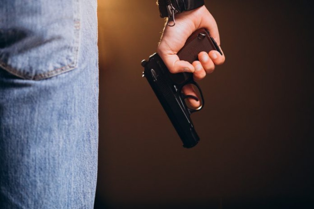 Homem que atirou em policial é denunciado por tentativa de homicídio em SC