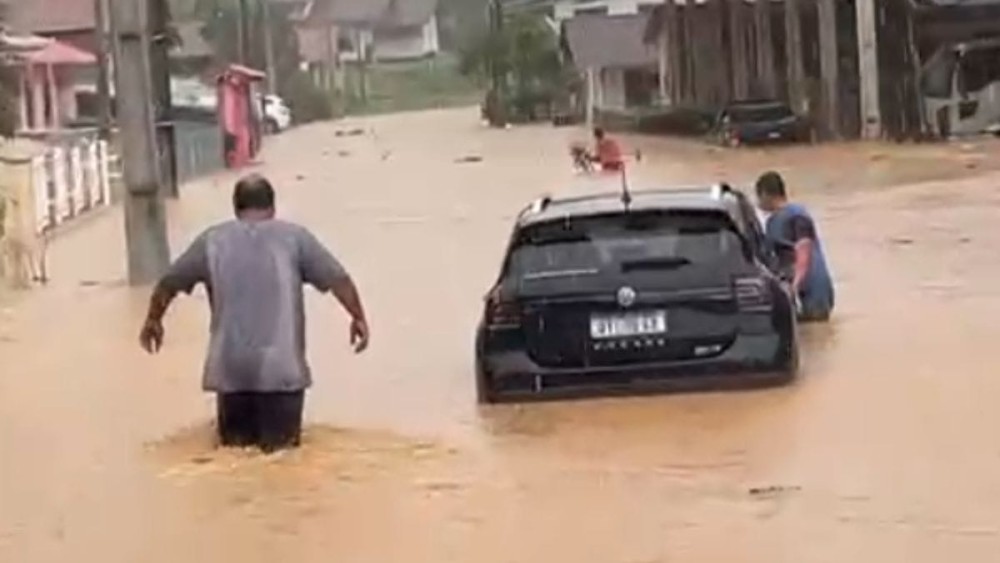 Moradores de Luis Alvez e Herval d'Oeste têm prazo para solicitar benefício de até R$ 6,2 mil