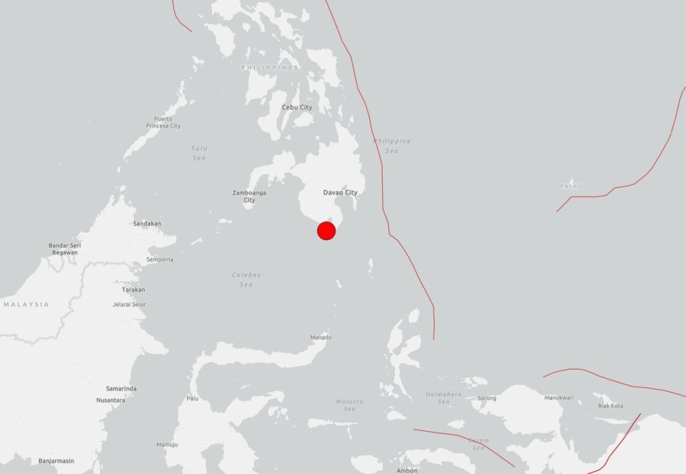 Terremoto de magnitude 7,8 atinge ilha de Mindanao nas Filipinas