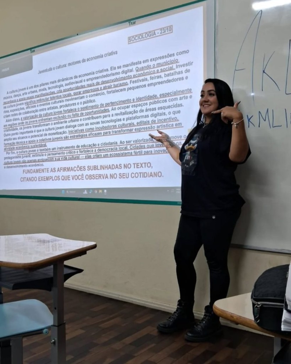 Professora de Sociologia morre e gera comoção em comunidade escolar de Schroeder