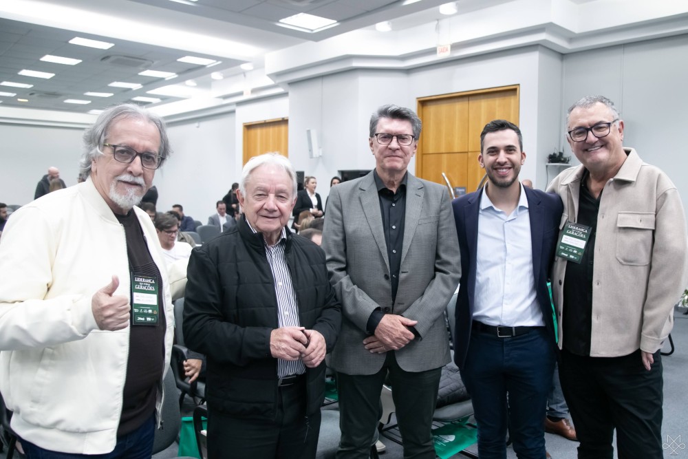 Liderança que Forma Gerações reuniu grandes nomes do empreendedorismo e da política em Jaraguá do Sul; Veja as fotos