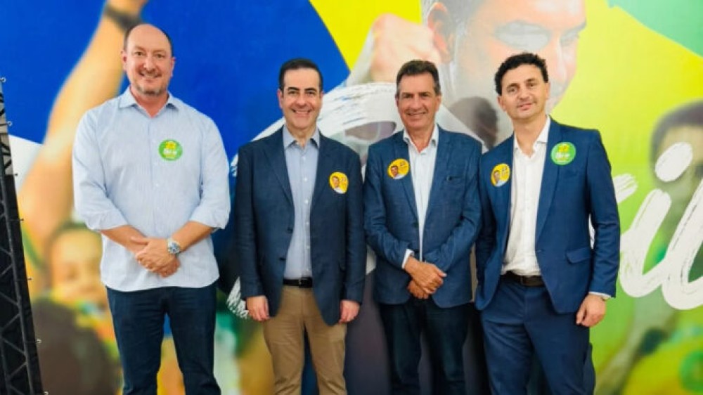 MDB de Santa Catarina declara apoio a Flávio Bolsonaro