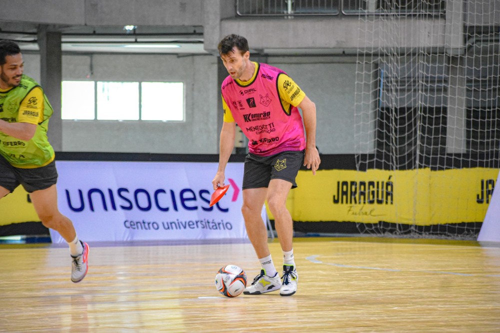 Jaraguá Futsal visita ACBF em clássico pela Liga Nacional