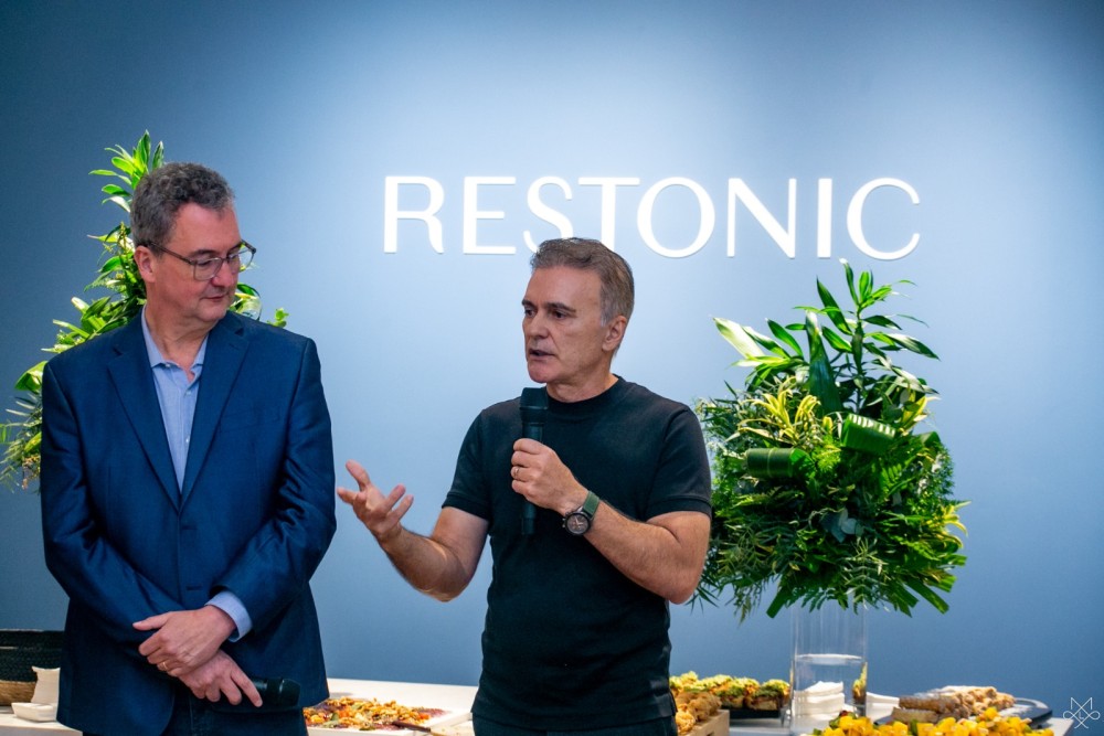 RESTONIC INAUGURA LOJA EM JARAGUÁ DO SUL E APOSTA EM CONFORTO, TECNOLOGIA E SOFISTICAÇÃO