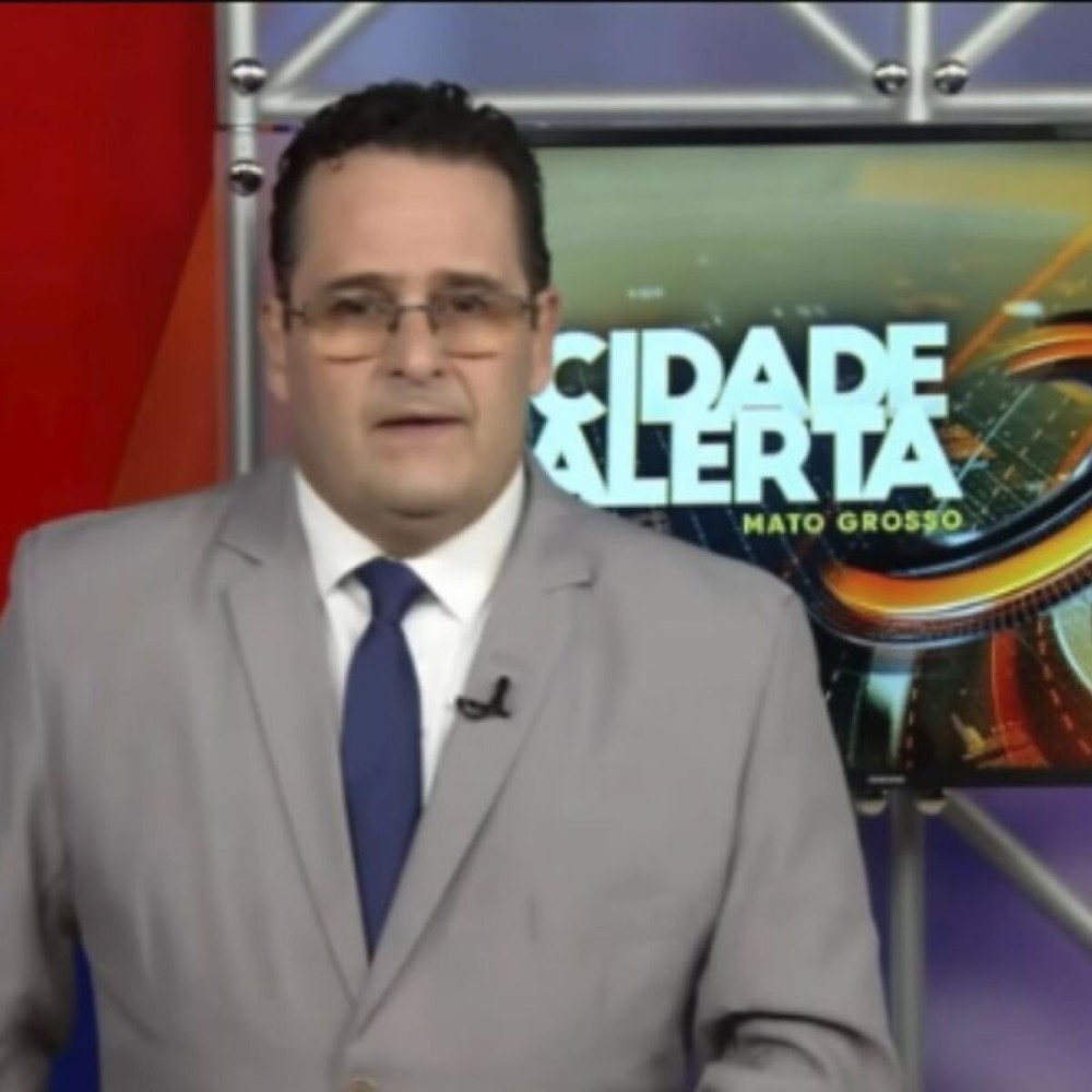 VÍDEO: Apresentador do Cidade Alerta passa mal e desmaia ao vivo