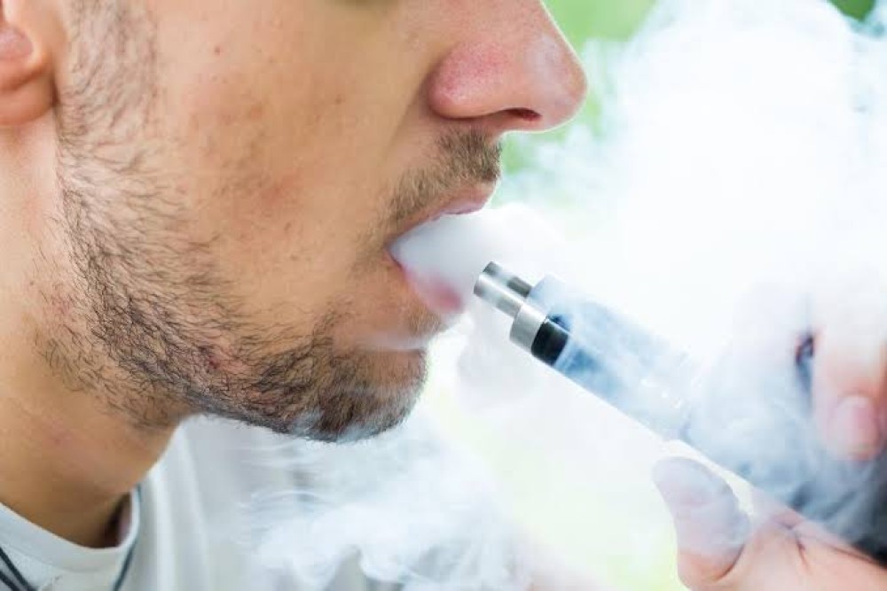 Os impactos do cigarro e do vape na saúde mental e no cérebro
