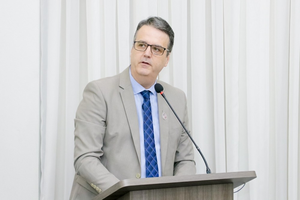 Emerson Flores destaca desafios, conquistas e planos à frente da Câmara de Guaramirim