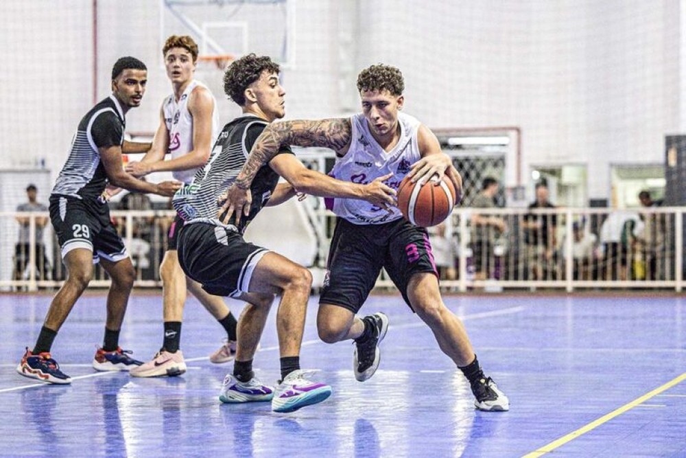 Emoção marca abertura da 9ª edição da Copa Jaraguá de Basquete