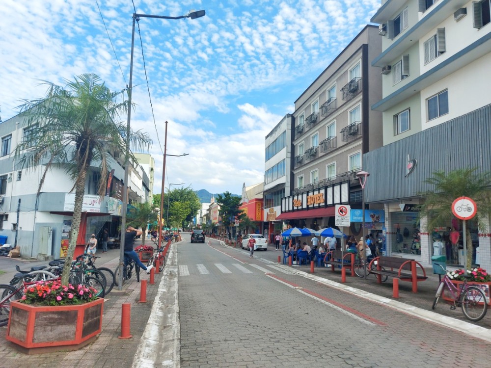 Tradicional loja do calçadão encerra atividades após quase 24 anos no Centro de Jaraguá do Sul