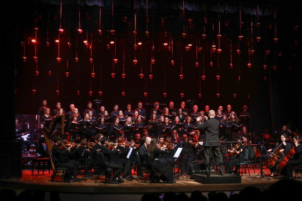 Coral, Coro Sinfônico e Orquestra Jovem SCAR apresentam concerto 