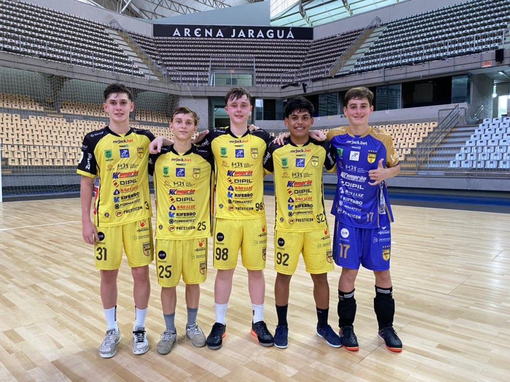 Jovens promessas da Copa Dipil passam por avaliações no Aurinegro