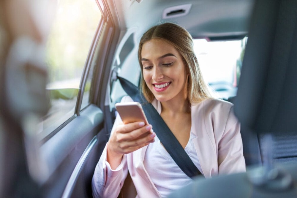 NOVIDADE: Uber libera novo serviço para passageiras em todo o Brasil