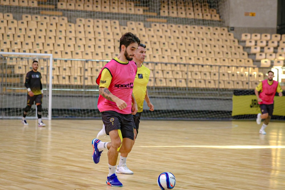 Jaraguá Futsal recebe Campo Mourão na largada da Liga Nacional