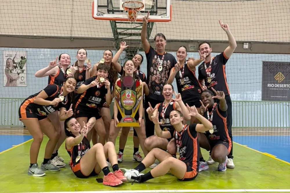 Jaraguá do Sul conquista o título catarinense de basquete feminino Sub-20