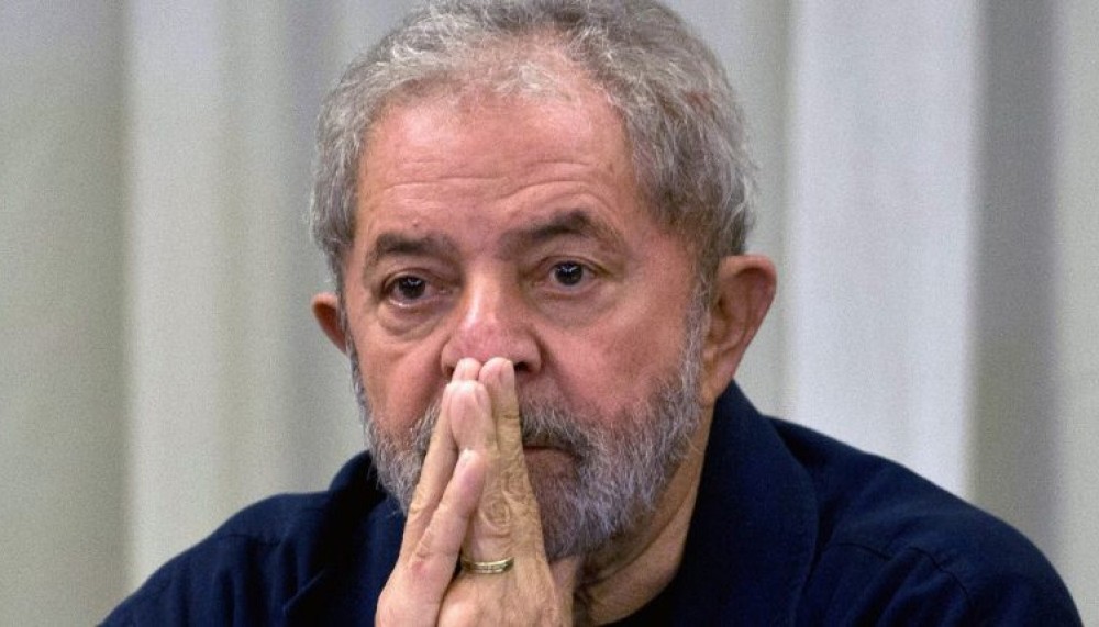 Lula vence Flávio Bolsonaro por um voto em urna no presídio de Jaraguá do Sul