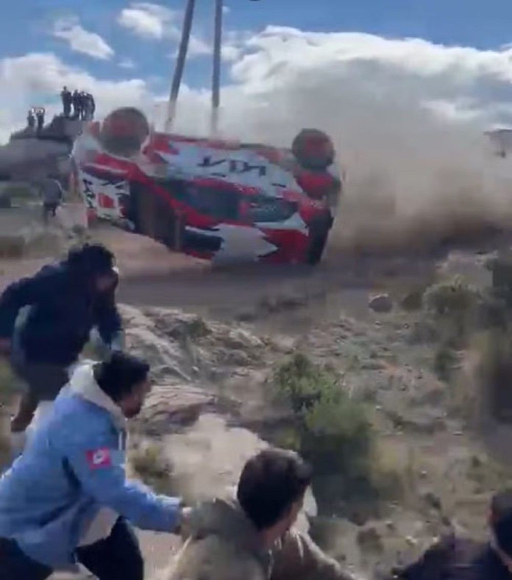 VÍDEO: Espectador morre após carro perder controle em rali na Argentina
