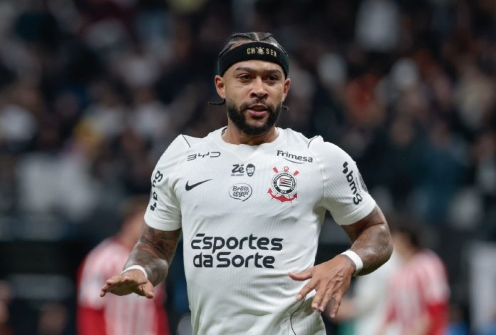 Site adulto oferece fortuna para patrocinar Corinthians