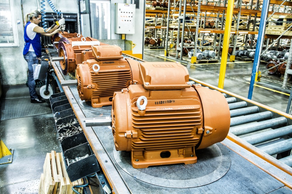 Weg anuncia construção de maior fábrica de baterias do País em SC