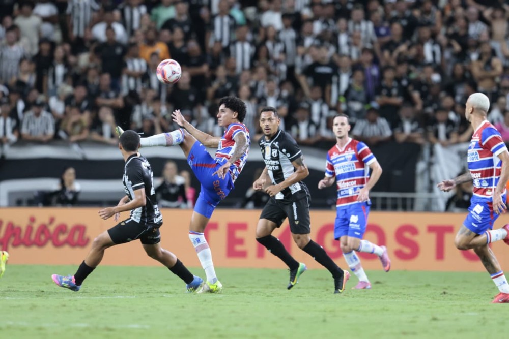 Jogos de hoje (18/03/26): onde assistir futebol ao vivo e horários das partidas