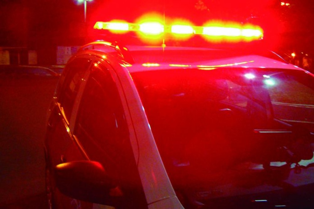 Mulher morre afogada após ser arrastada pelo mar em praia de SC