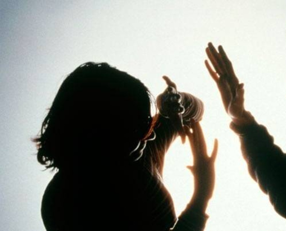 Esposa é estrangulada e agredida após se negar a preparar comida em SC