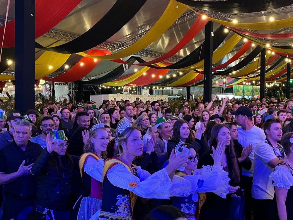 Fenachopp 2026 chega com nova estrutura, mais de 40 bandas e uma experiência alemã ampliada em Joinville