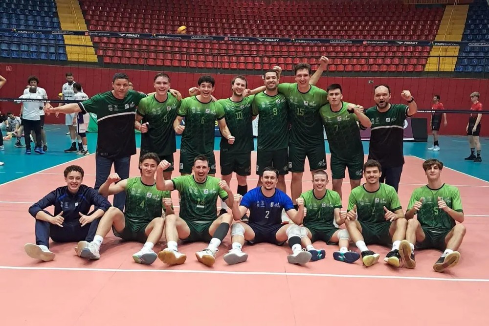 Jaraguá do Sul avança à etapa nacional da Superliga C de Voleibol