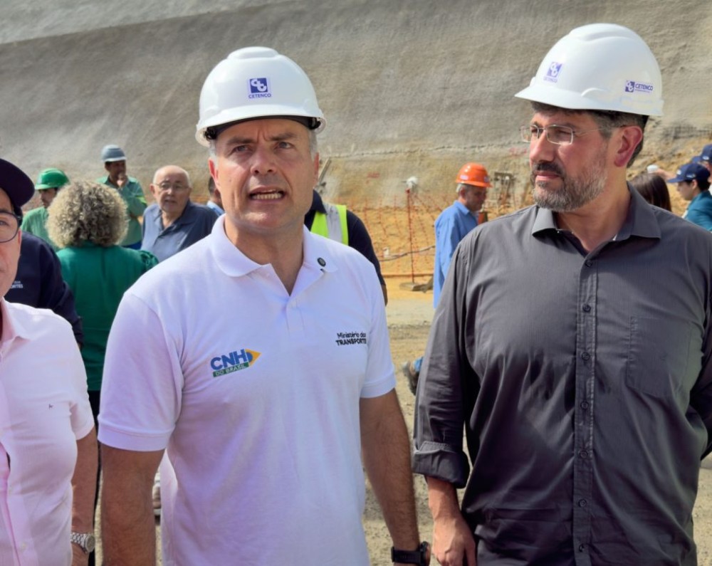 Ministro dos Transportes Renan Filho visita obras do túnel do Morro do Vieira