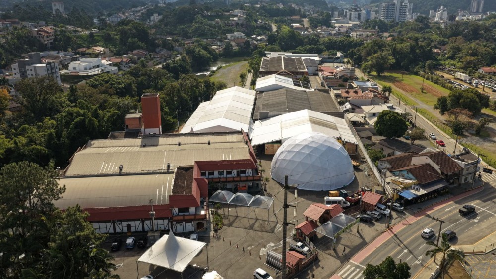 Expo 150 abre as portas em Jaraguá do Sul com dança, música e foco em inovação industrial