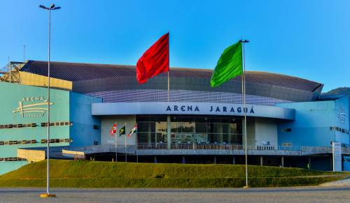 Secel busca recursos para reforma da Arena Jaraguá e Ginásio Arthur Müller  - JDV