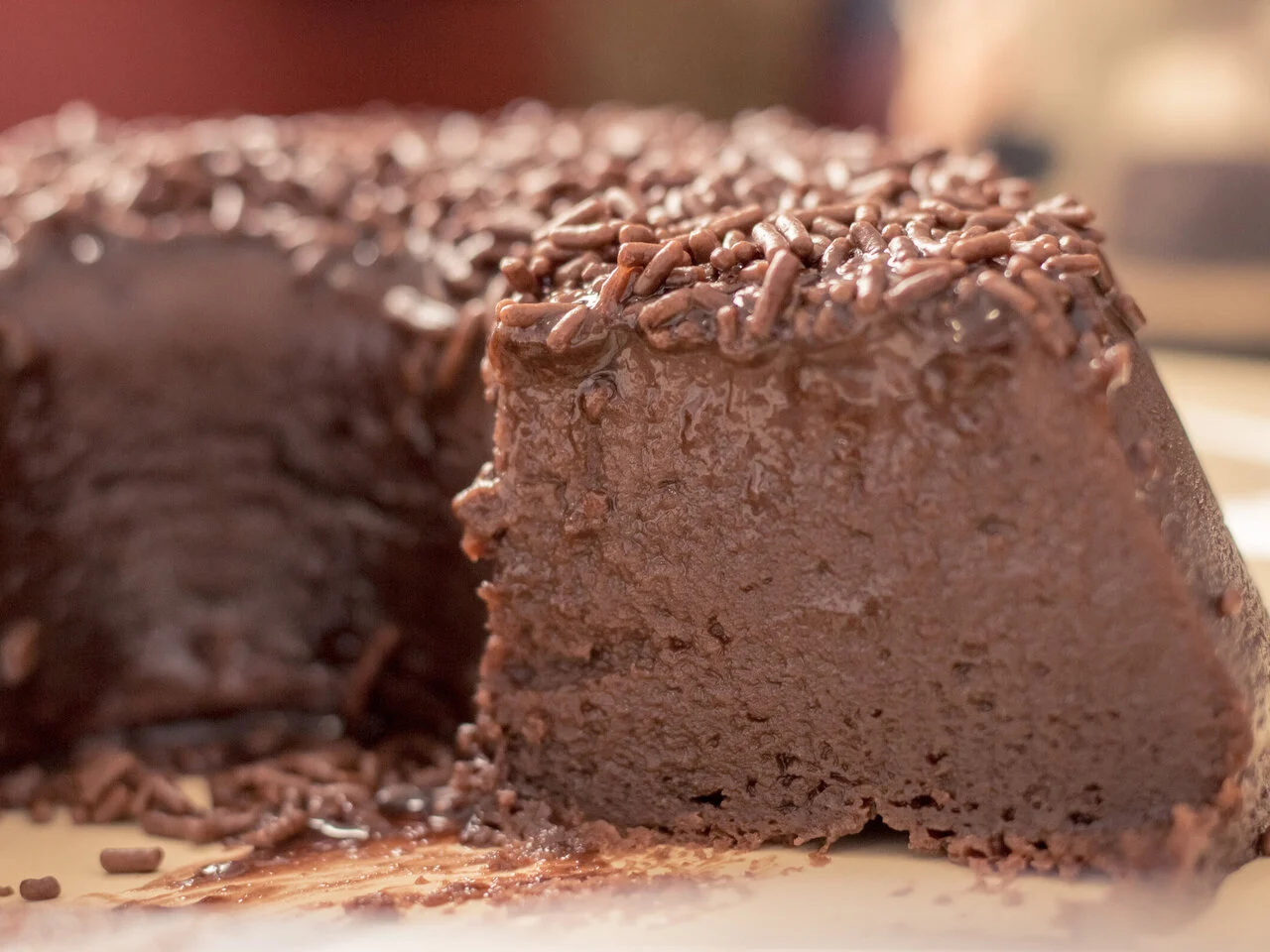 Brigadeirão na Air Fryer: a forma mais prática de fazer a sobremesa famosa