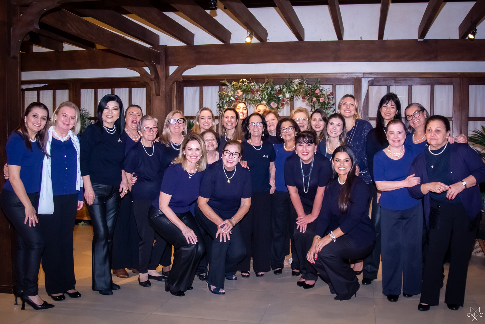 Confira as fotos da Noite de Queijos e Vinhos promovida pela Casa da Amizade na Recreativa Duas Rodas
