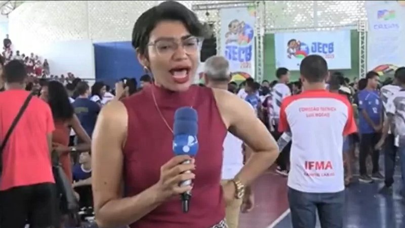 “Menino diabo!”: Repórter perde a paciência com criança e vídeo viraliza
